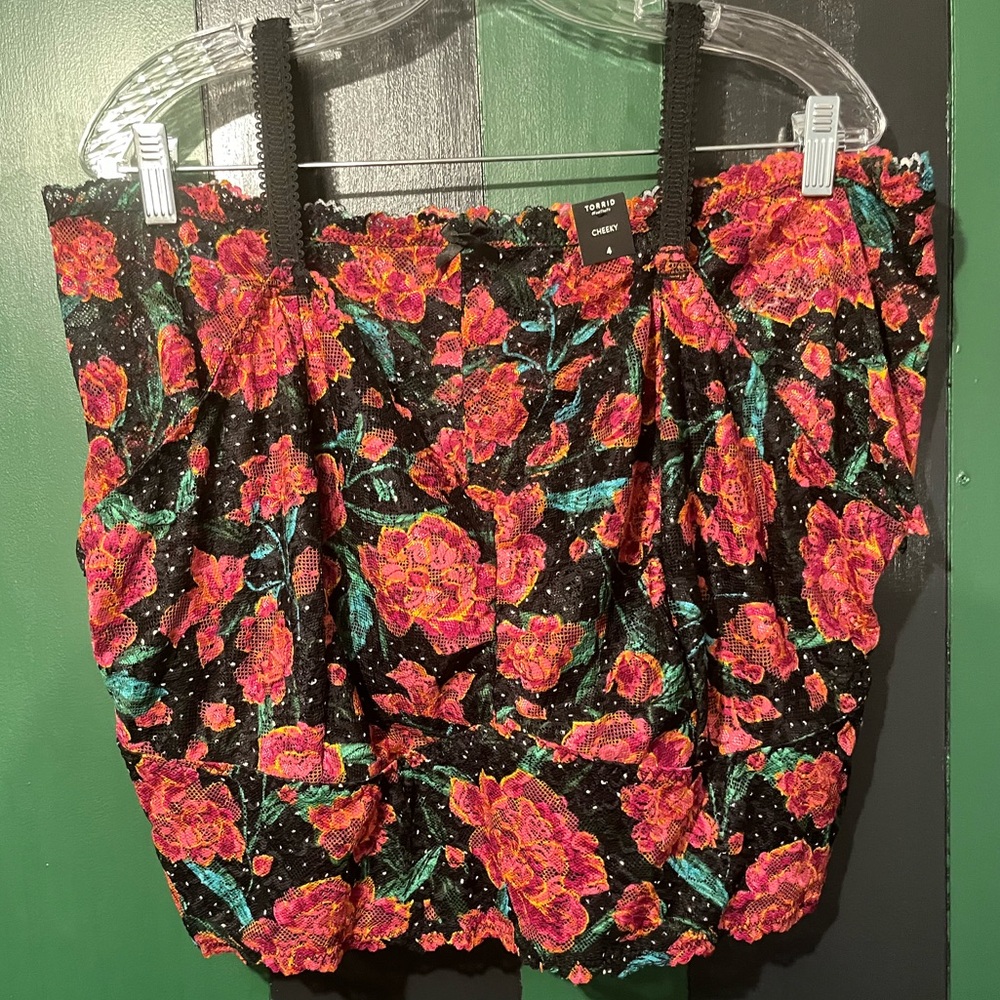 Torrid Lace bralette & cheeky set